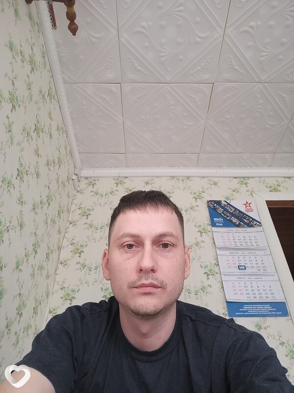 Дмитрий, 31, Череповце — анкета №2912242
