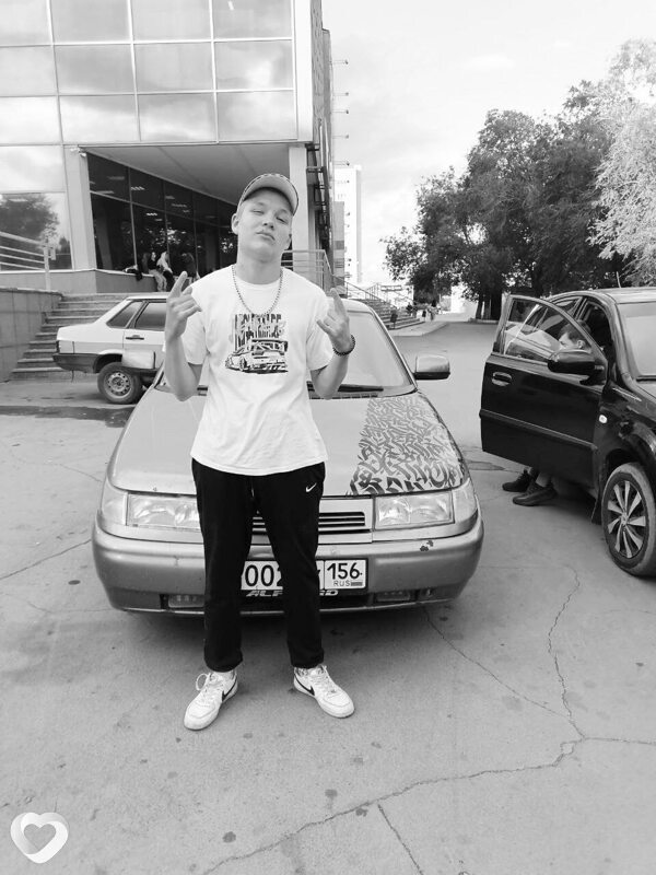 Дмитрий, 20, Новотроицке — анкета №2912779