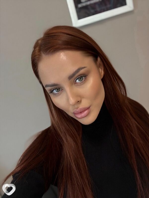 Алёна, 27, Екатеринбурге — анкета №2913228
