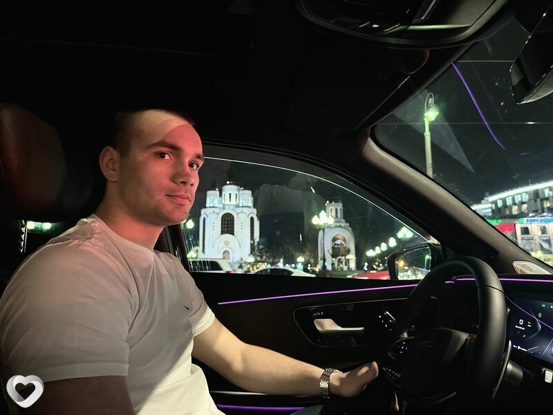Евгений, 22, Калининграде — анкета №2913488