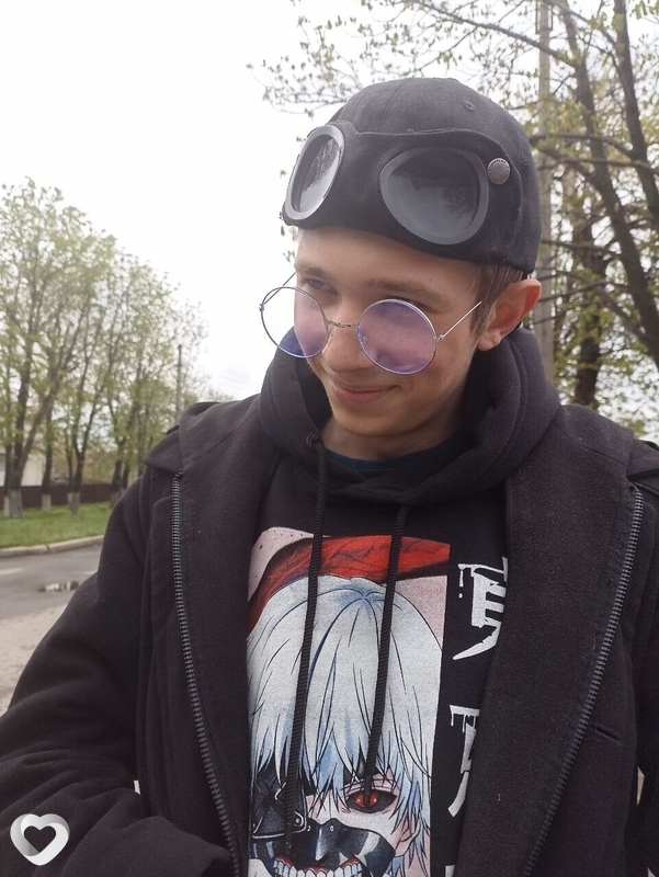 Олег, 23, Стаханове — анкета №2913509