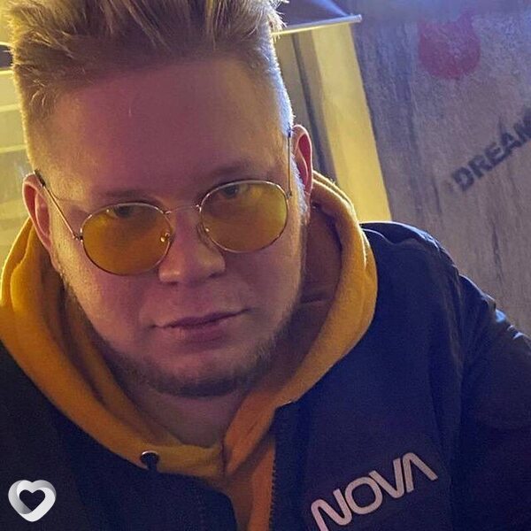 Максим, 29, Москве — анкета №2913414