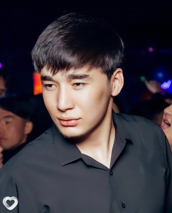 Бекжан, Усть-Илимск