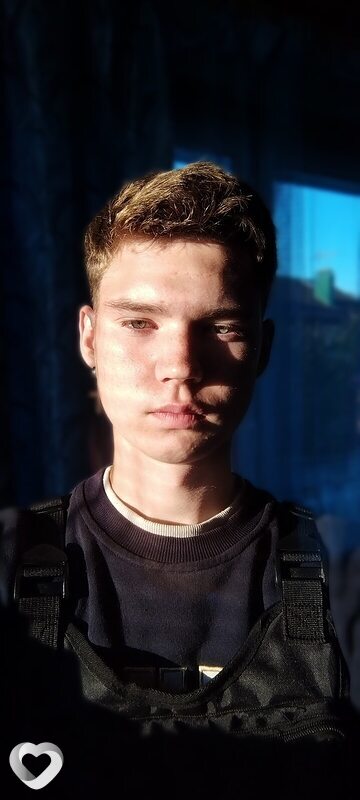 Коля, 19, Дмитрове — анкета №2913785