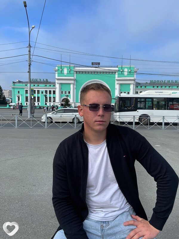 Данис, 23, Томске — анкета №2914248