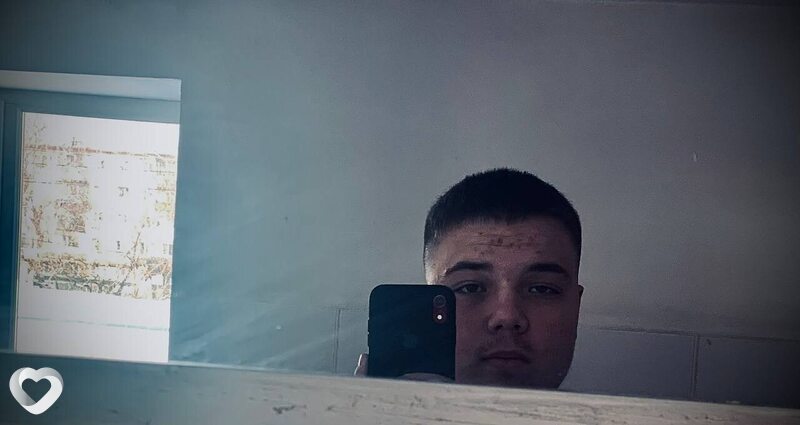 Саня, 19, Саратове — анкета №2915618