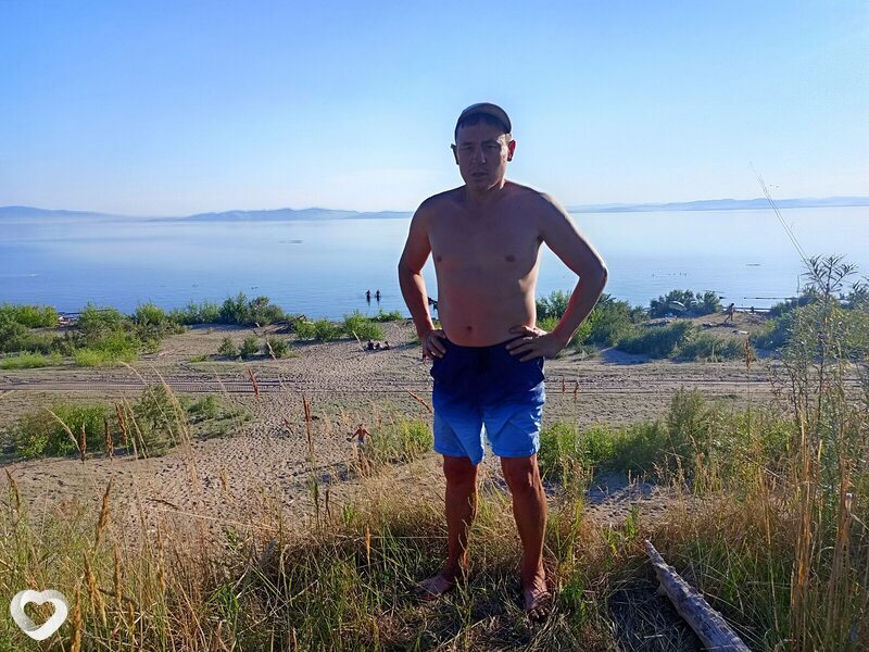 Алекс, 37, Саяногорске — анкета №2915372