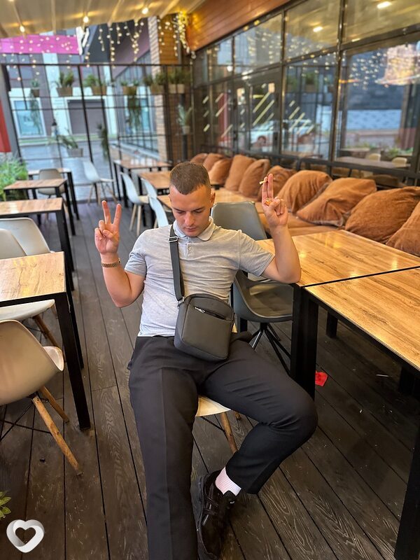 Кирилл, 24, Иркутске — анкета №2915674