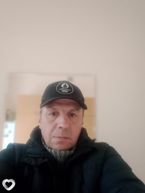 Олег, 46, Барановичах — анкета №2915691