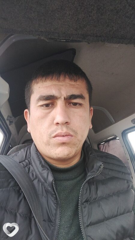 Oybek Xoja, Алмалык
