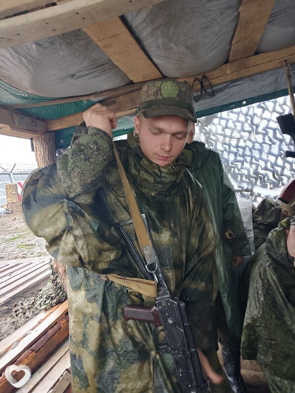 Денис, 22, Симферополе — анкета №2915801