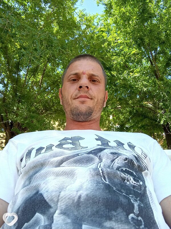 Олег, 40, Ахтубинске — анкета №2915881