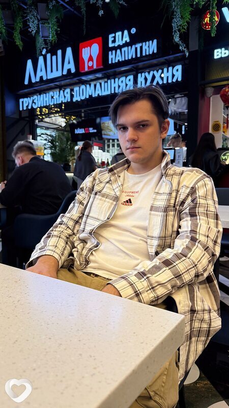 Владислав, 21, Могилев — анкета №2916008