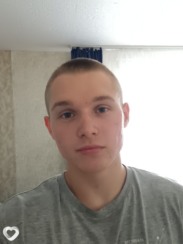 Александр, 22, Томске — анкета №2915922