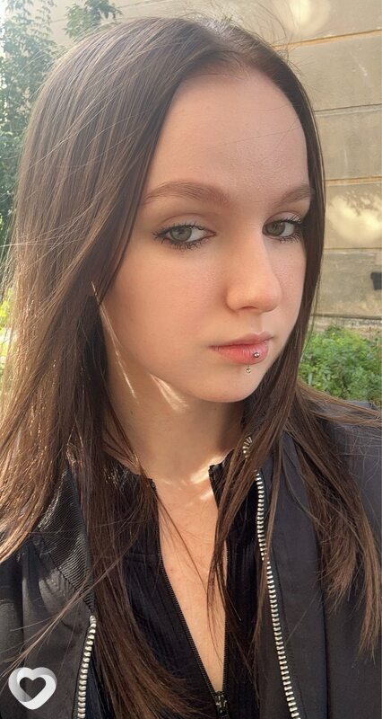 Анна, 19, Новосибирске — анкета №2916654