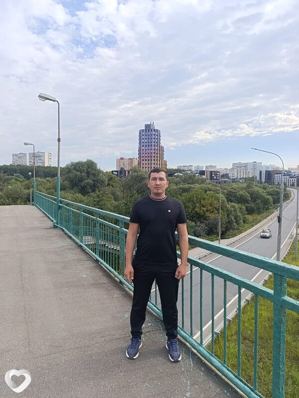 Амир, 30, Москве — анкета №2917022