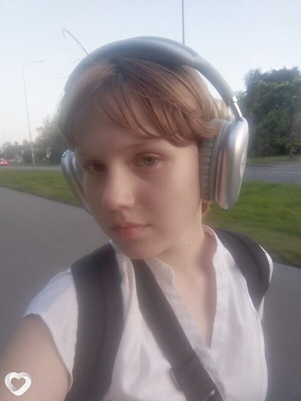 Лиза, 19, Санкт-Петербурге — анкета №2917163