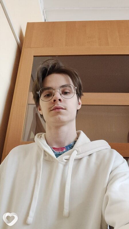 Саша, 19, Балашихе — анкета №2918291