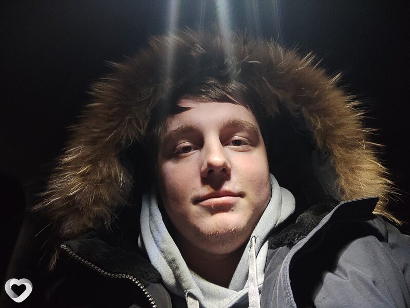 Павел, 26, Тюмени — анкета №2918557