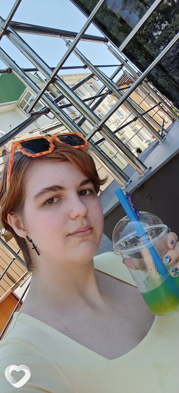 Рина, 21, Белгороде — анкета №2918501
