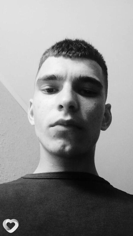 Антон, 22, Бресте — анкета №2918505