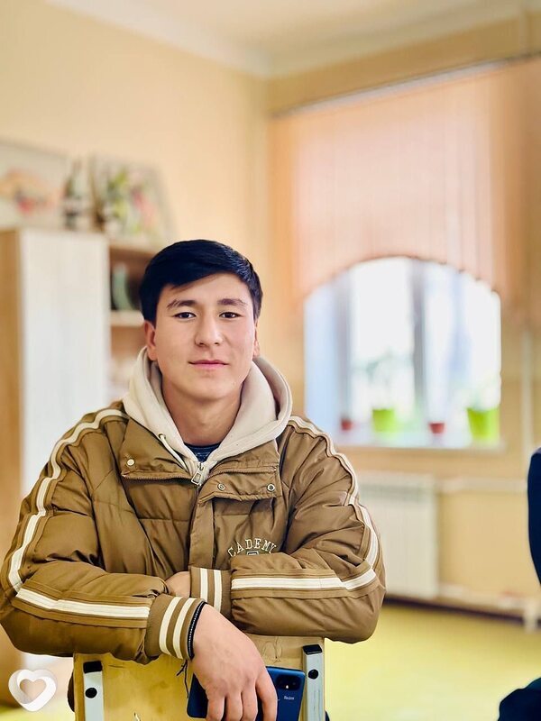 Али, 21, Тюмени — анкета №2918745