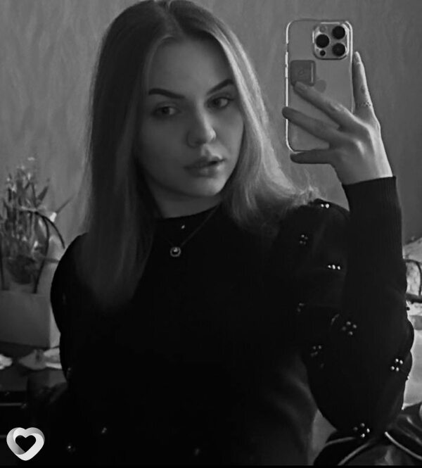 Ксюшенька, 21, Москве — анкета №2919706