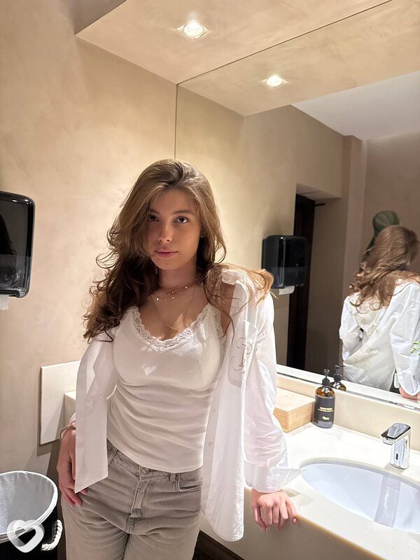 Янаа, 22, Калининграде — анкета №2920600