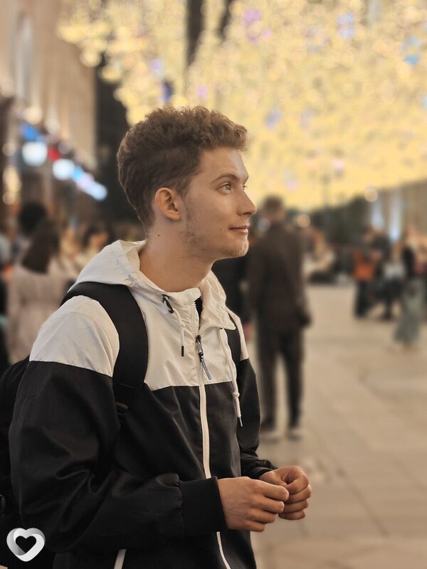 Иван, 24, Москве — анкета №2920190