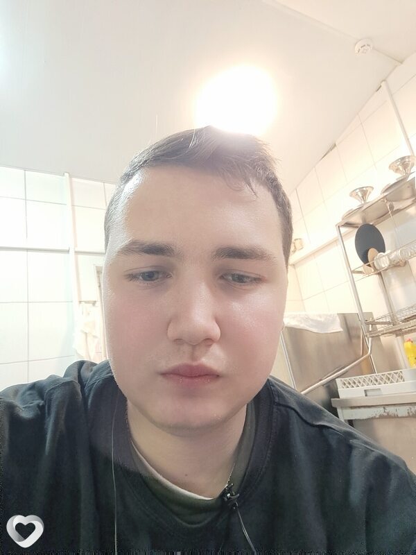 Богдан, 23, Киеве — анкета №2920377