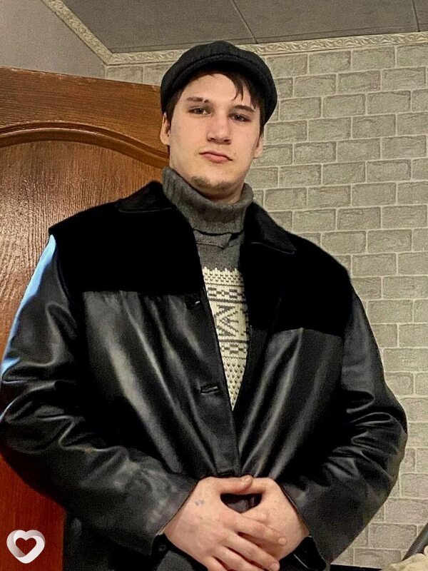 Вадим, 24, Саратове — анкета №2920497