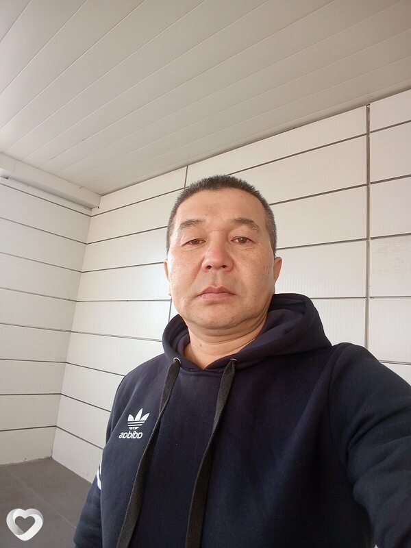 Максим, 42, Абакане — анкета №2920533