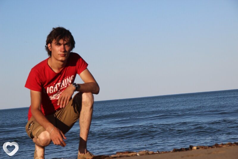 Эдуард, 32, Южно-Сахалинске — анкета №2920563