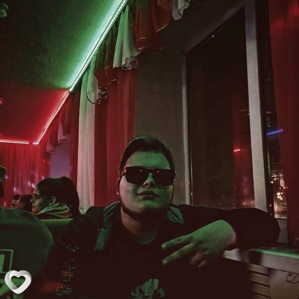 Павел, 23, Новосибирске — анкета №2920831