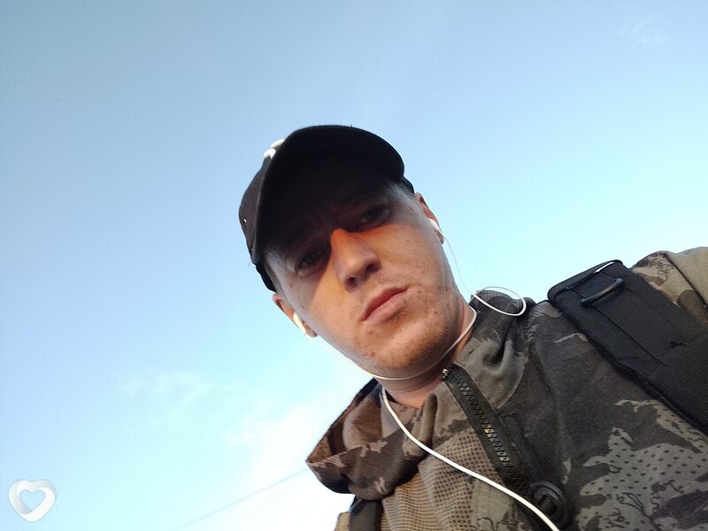 Владимир, 24, Ачинске — анкета №2920994