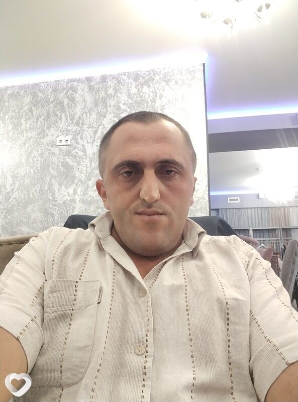 Аветик, 36, Череповце — анкета №2921051