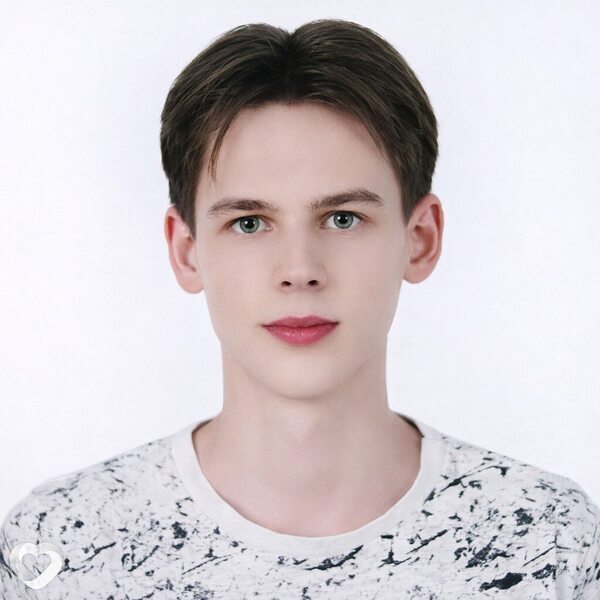 Виталий, 21, Белгороде — анкета №2921067