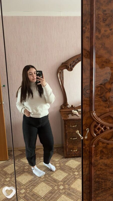 Лилия, 23, Белове — анкета №2921722