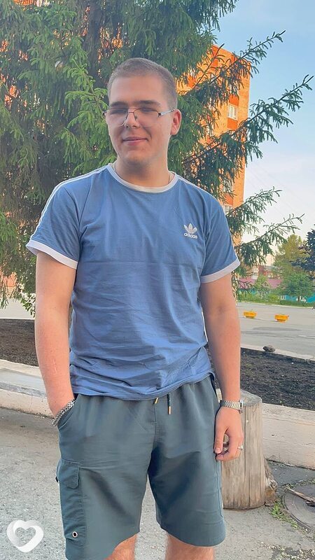 Борис, 19, Екатеринбурге — анкета №2921884