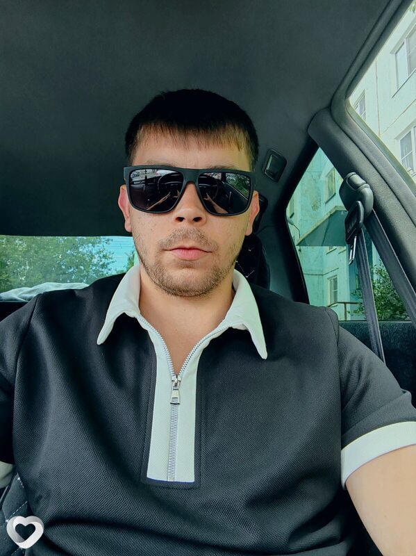 Дмитрий, 31, Братске — анкета №2921897