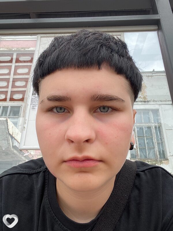 Вика, 19, Орёл — анкета №2921903