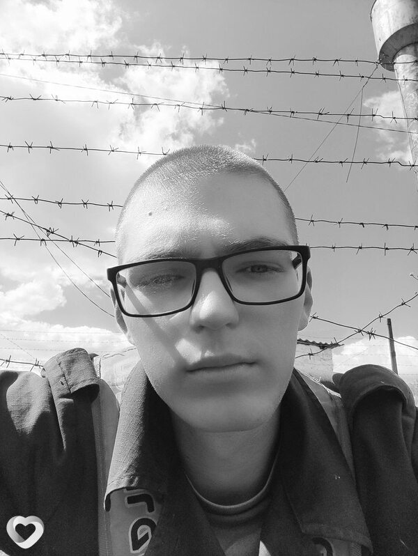 Андрей, 21, Ростове-на-Дону — анкета №2922022