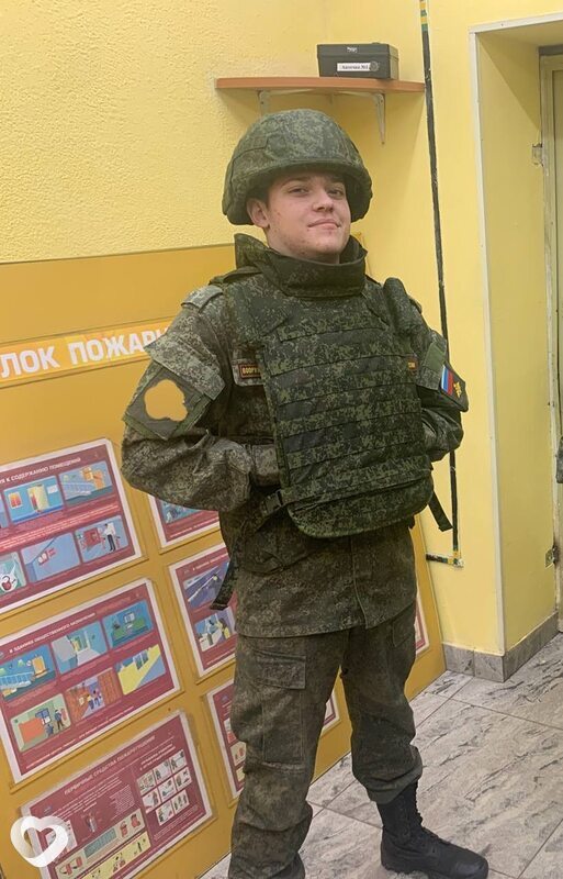 Кирилл, 21, Сергиеве Посаде — анкета №2922037
