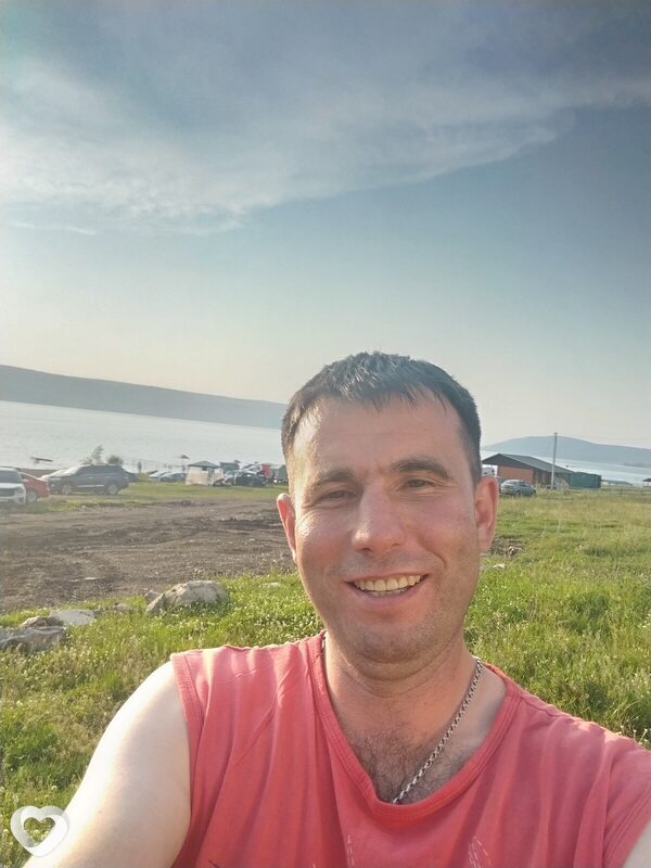 Наиль, Сургут