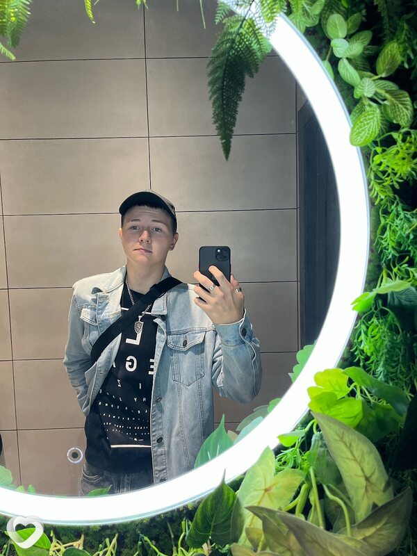 Дмитрий, 20, Санкт-Петербурге — анкета №2922108