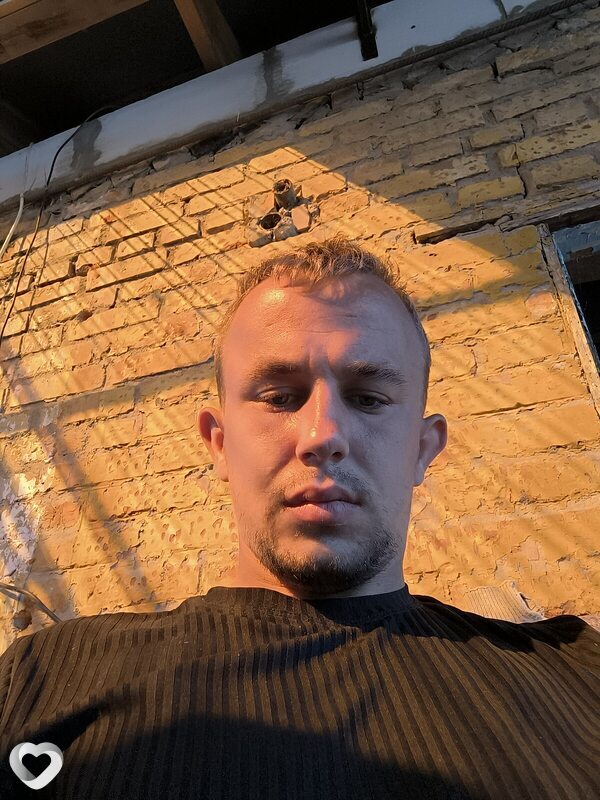 Рома, 26, Заречном — анкета №2922157