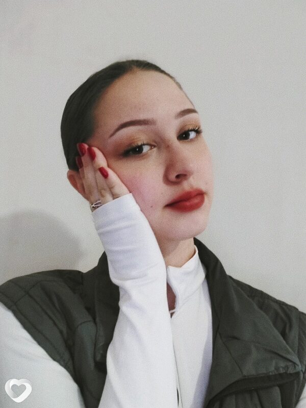 Елена, 21, Ярославле — анкета №2922568