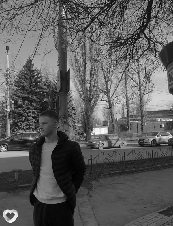 Дима, 20, Москве — анкета №2922518