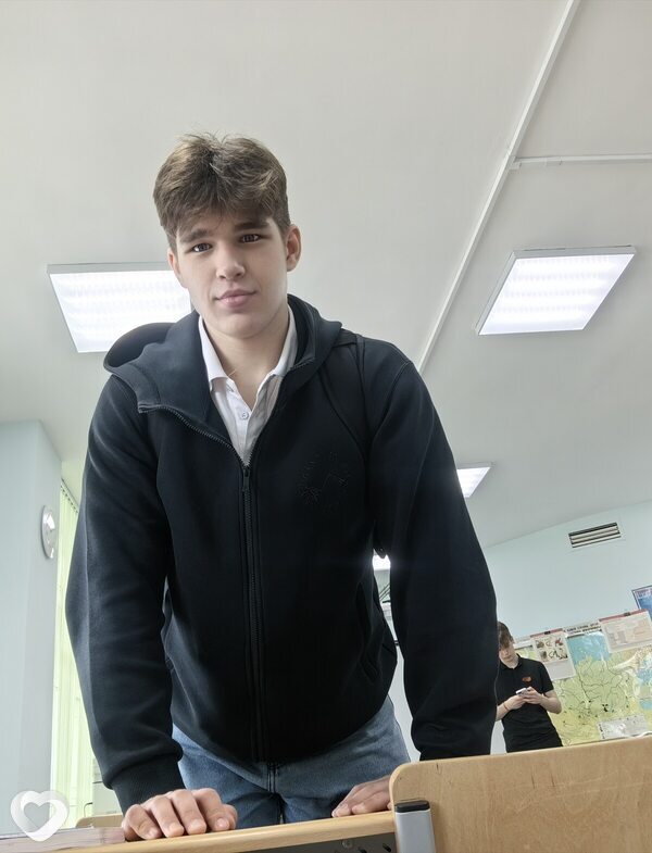 Арсений, 19, Ханты-Мансийске — анкета №2922594