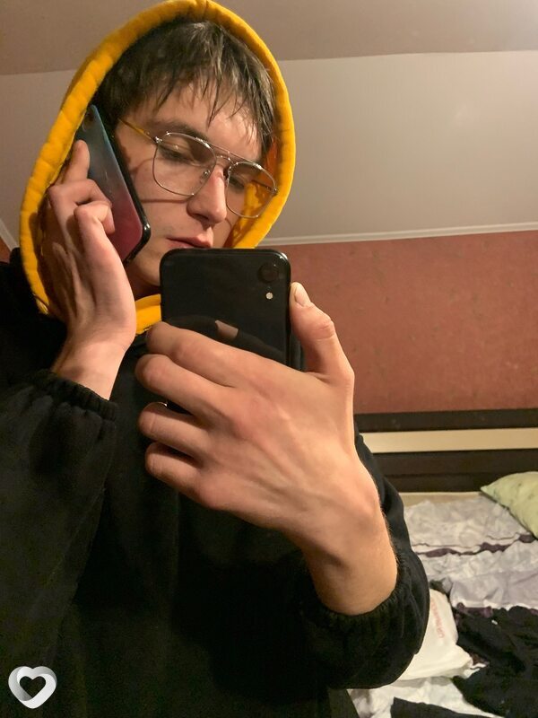 Кирилл, 25, Барнауле — анкета №2923237